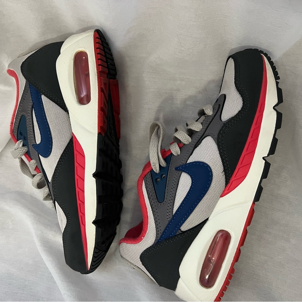 Air Max Correlate size 6